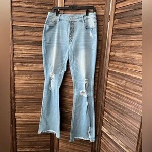 Distressed Denim Jeans NWOT